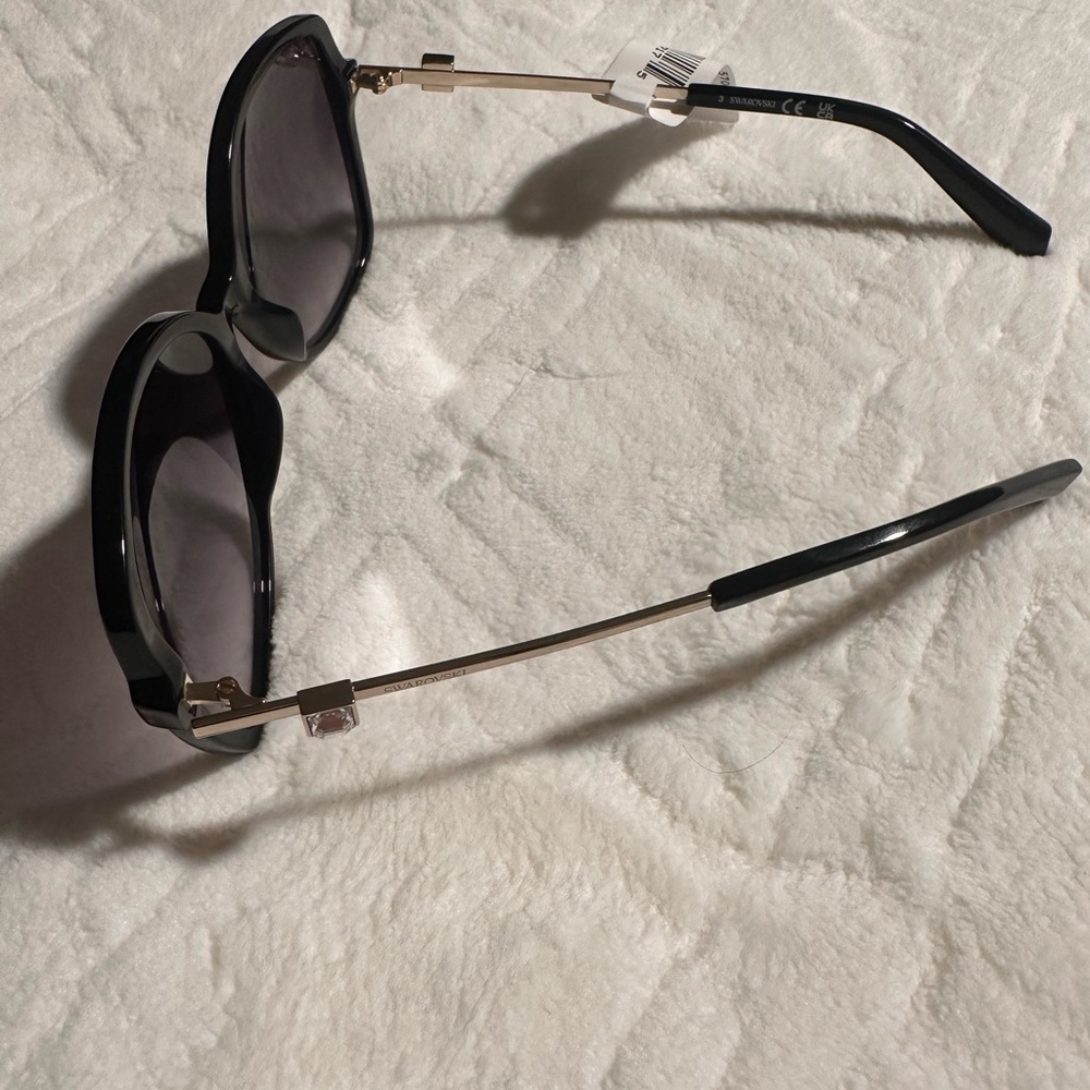 SWAROVSKI SUNGLASSES 57mm - Picture 10 of 14